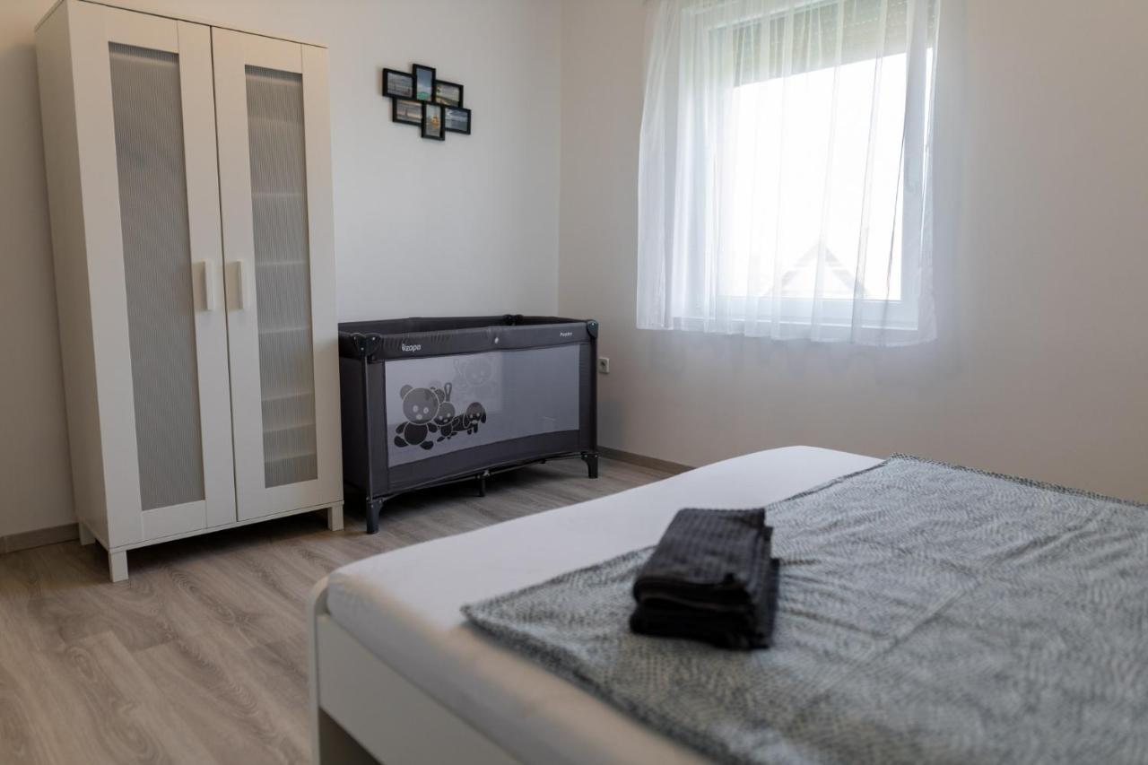 Oliver 22 Apartman Fonyód Εξωτερικό φωτογραφία